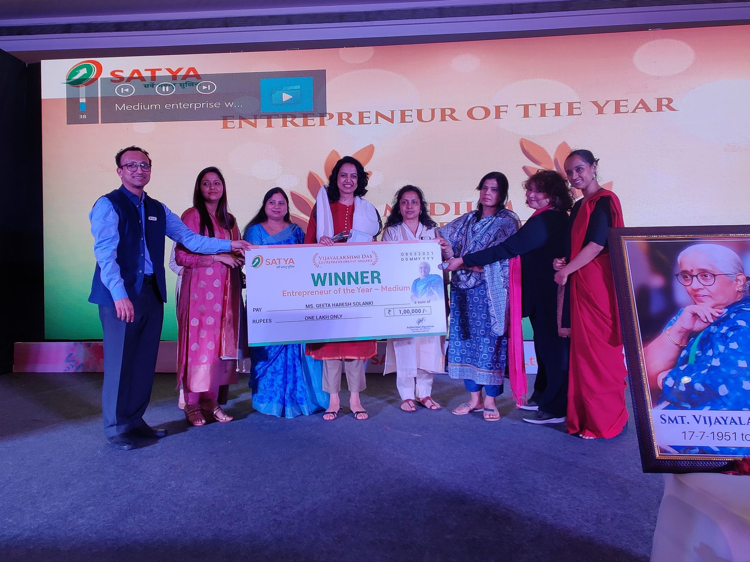 Women Transforming India Award